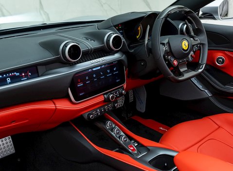 Ferrari Portofino M 17