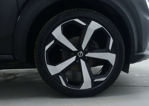 Nissan Juke 1.0 Juke Tekna DiG-T Semi-Auto 5dr 14