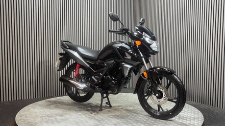 Honda CB 2021 ONLY 12K, JUST SERVICED, NEW MOT, WARRANTY LEARNER 125CC 3