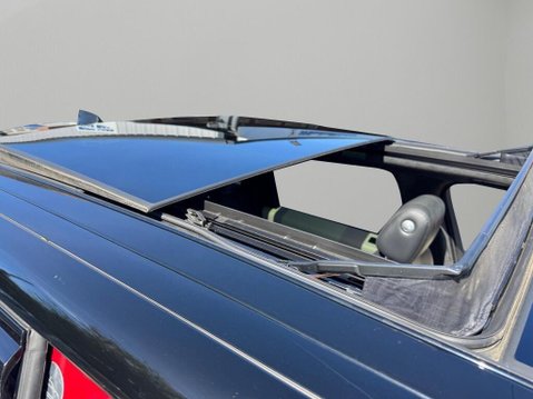 Land Rover Range Rover Sport 3.0 SD V6 Autobiography Dynamic Auto 4WD Euro 6 (s/s) 5dr 13