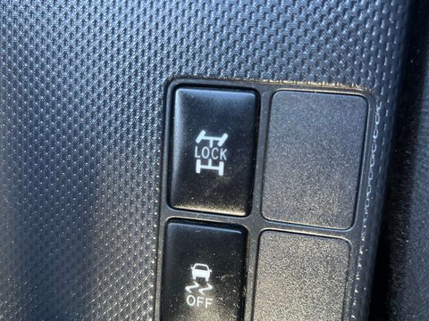 Toyota Urbancruiser 1.4 Urban Cruiser D-4D 4WD 5dr 32