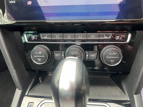 Volkswagen Passat R-LINE TDI 4MOTION DSG 35