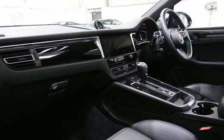 Porsche Macan GTS PDK - Panoramic Roof, Air Suspension, BOSE 5