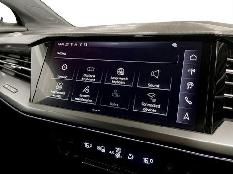 Audi Q4 45 Sport SUV 5dr Electric Auto 82kWh (286 ps) 1 Owner - Dab - Bluetooth 18
