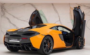 McLaren 570S 8