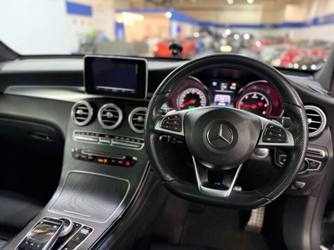 Mercedes-Benz GLC 2.1 GLC220d AMG Line (Premium) SUV 5dr Diesel G-Tronic 4MATIC Euro 6 (s/s) 2