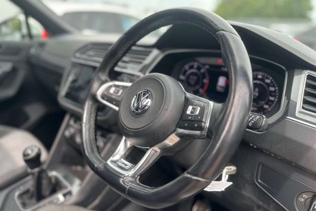Volkswagen Tiguan 2.0 TDI R-Line SUV 5dr Diesel Manual Euro 6 (s/s) (150 ps) 20