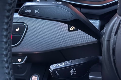 Audi A4 TDI SPORT AUTOMATIC -VIRTUAL COCKPIT -APPLE CARPLAY -REVERSE CAMERA 40