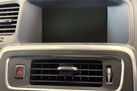 Volvo V60 2.0 T5 Business Edition Estate 5dr Petrol Auto Euro 6 (s/s) (190 ps) 38