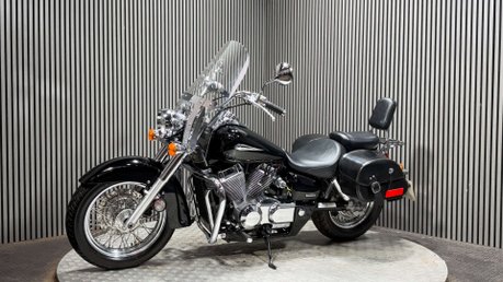 Honda VT750 C SHADOW CUSTOM 2010 ONLY 19K MOT NOV 2027 SERVICED 750CC 5