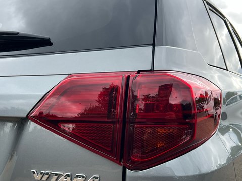 Suzuki Vitara SZ-T BOOSTERJET MHEV 19