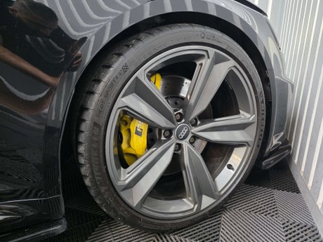 Audi RS4 2.9 TFSI V6 Sport Edition Estate 5dr Petrol Tiptronic quattro Euro 6 (s/s) 26