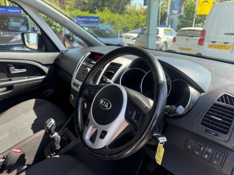 Kia Venga 1.4 EcoDynamics SR7 Euro 5 (s/s) 5dr 18