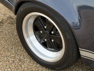 Porsche 911 CARRERA 3.2 BACK-DATE 31