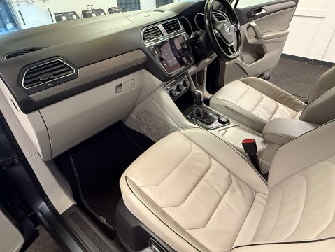 Volkswagen Tiguan 2.0 Tiguan Allspace Match TDI 4Motion Semi-Auto 4WD 5dr 50