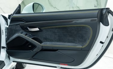 Porsche 911 GT3 RS (991.2) 29