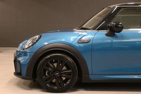Mini Hatch 2.0 Cooper S Sport Auto 3dr 27