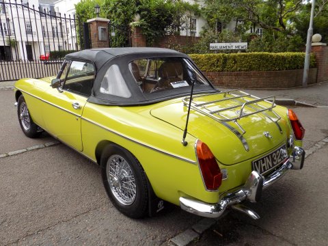 MG B ROADSTER 60