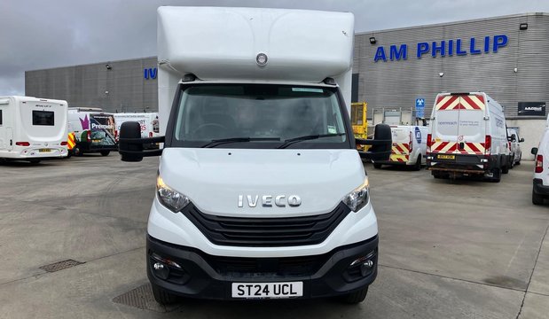 Iveco Daily Daily 72C18HA8 Hi-Matic Business Curtainsider
