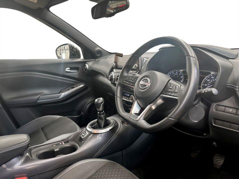 Nissan Juke 1.0 DIG-T N-Connecta SUV 5dr Petrol Manual Euro 6 (s/s) (114 ps) 12