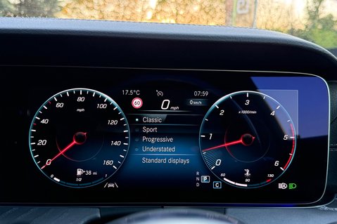 Mercedes-Benz CLS 400 D 4MATIC AMG LINE NIGHT EDITION PREMIUM PLUS 41
