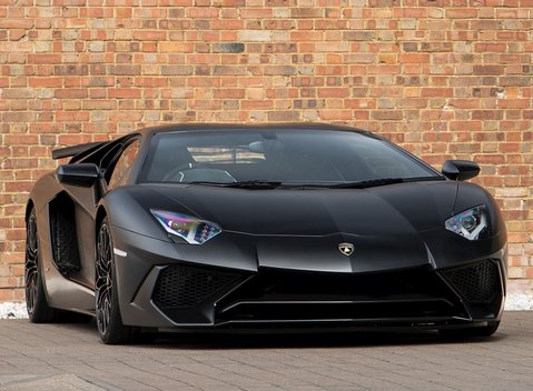 Lamborghini Aventador SV LP 750-4 Coupe 1