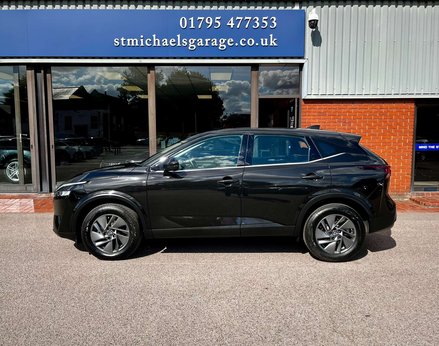 Nissan Qashqai 1.3 Qashqai Acenta Premium DiG-T MHEV CVT 5dr 11