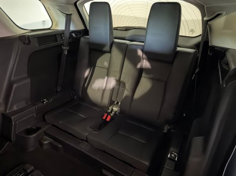 Land Rover Discovery Sport SD4 SE TECH 17