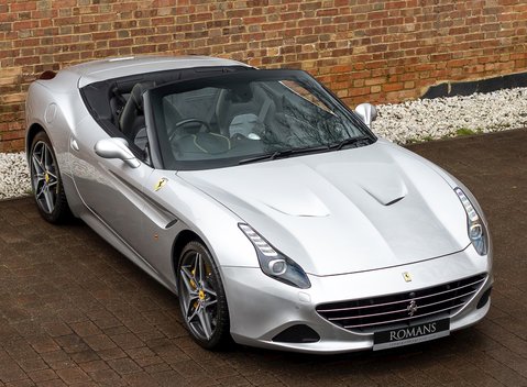Ferrari California T 8
