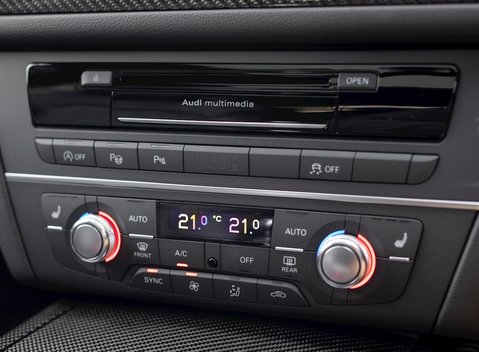 Audi RS6 Avant Performance 20