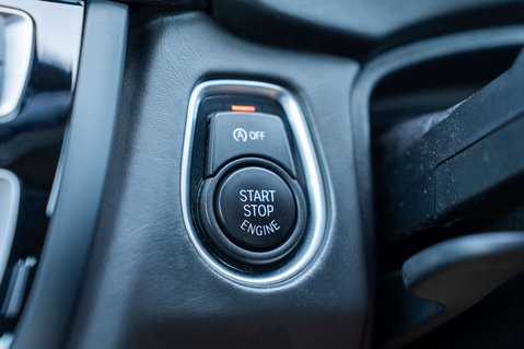 BMW M4 3.0 M4 Semi-Auto 2dr 64