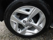 Hyundai i10 1.2 MPI SE CONNECT 5 Dr 12