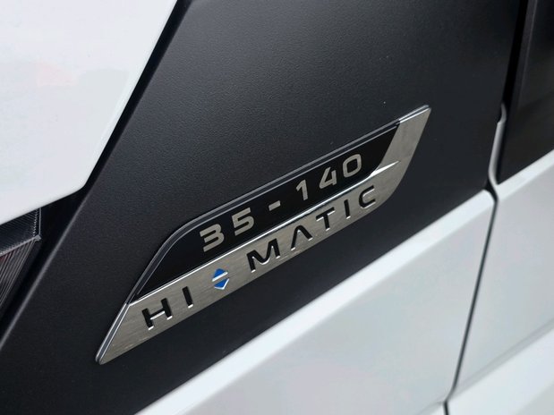 Iveco Daily 35C Hi-Matic Business Curtain / Box with column Tail-lift 19