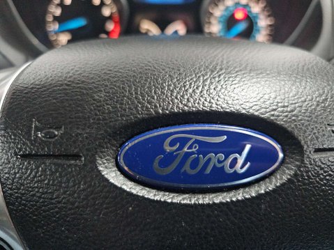 Ford Focus 1.6 Focus Zetec 105 5dr 53