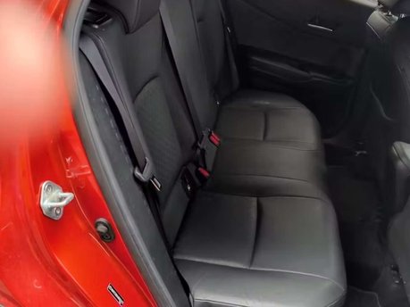 Toyota C-HR 2.0 VVT-h Orange Edition SUV 5dr Petrol Hybrid CVT Euro 6 (s/s) (184 ps) 6