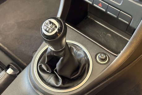 Volkswagen Beetle 1.4 TSI 60s Cabriolet 2dr Petrol Manual Euro 5 (160 ps) 47