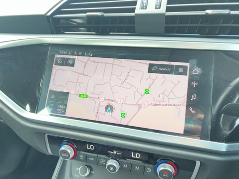 Audi Q3 1.5 TFSI CoD 35 Sport SUV 5dr Petrol Manual Euro 6 (s/s) (150 ps) 24