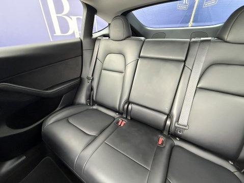 Tesla Model Y (Dual Motor) Long Range SUV 5dr Electric Auto 4WDE (384 bhp) 27