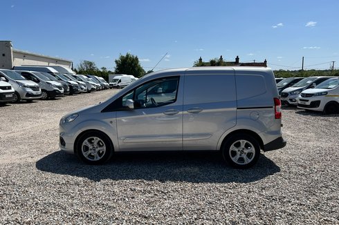 Ford Transit Courier SWB L1H1 Low Roof Limited Air Con Alloys Sensors EURO 6 NO VAT