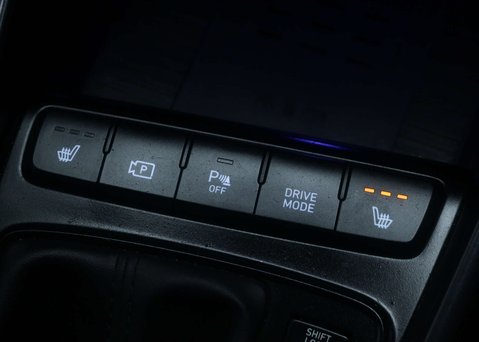 Hyundai BAYON 1.0 Bayon Premium TGDi MHEV Auto 5dr 34