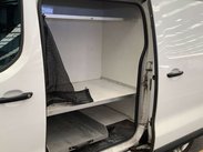 Vauxhall Vivaro 2.0 Vivaro 3100 Dynamic S/S 10