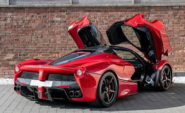 Ferrari LaFerrari 9
