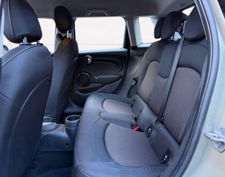 Mini Hatch 1.5 Cooper Classic Auto 5dr 12