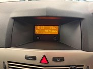 Vauxhall Astra 1.8i 16v Life 5dr 21