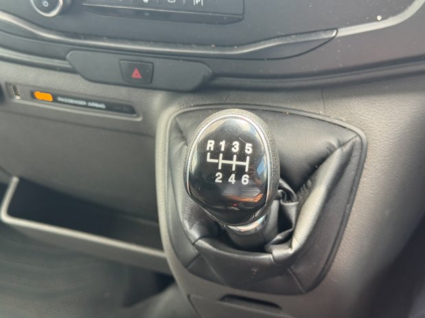 Ford Transit LWB L3H3 [SOLD MT] High Roof Leader 350 Air Con Sensors EURO 6 36