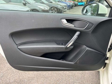Audi A1 1.6 TDI Sport Hatchback 3dr Diesel Manual Euro 5 (s/s) (105 ps) 15