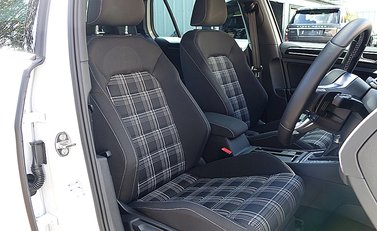 Volkswagen Golf GTD 2.0 TDi 12