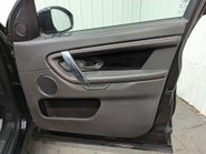 Land Rover Discovery Sport 1.5 Discovery Sport R-Dynamic SE P300e Auto 4WD 5dr 56