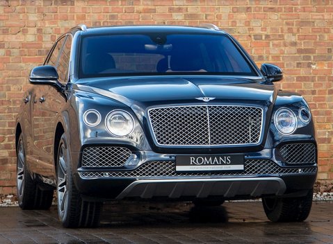 Bentley Bentayga V8 1