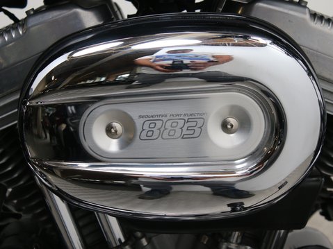 Harley-Davidson Sportster SPORTSTER XL883L SUPERLOW 18 26
